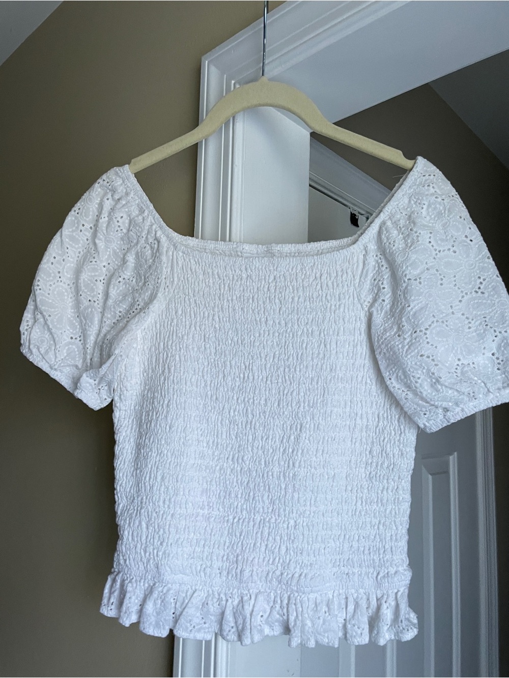 Art Class Girls White Puff Sleeve Smocked Top - Brand